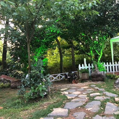 Beyaz Ev Butik Otel Masukiye โคจาเอลี ภายนอก รูปภาพ