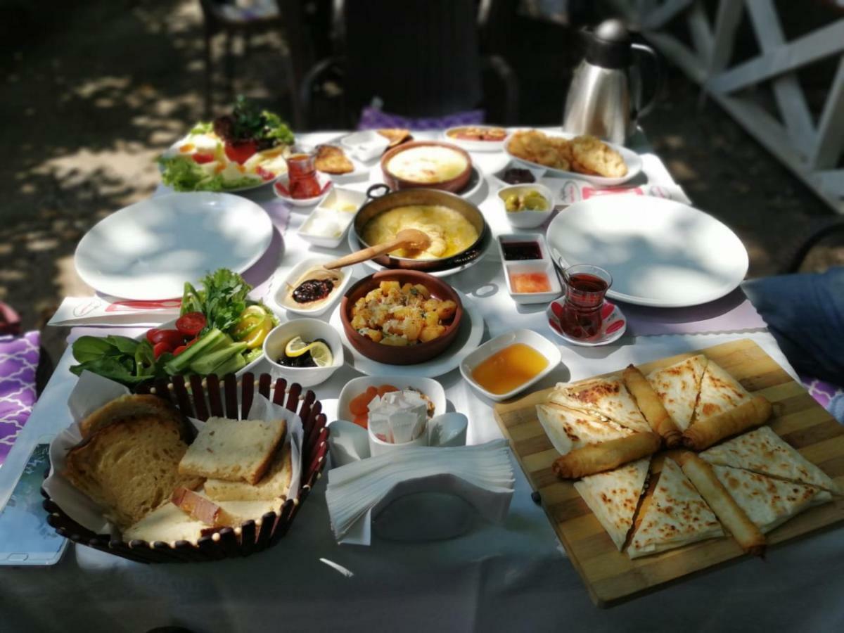 Beyaz Ev Butik Otel Masukiye โคจาเอลี ภายนอก รูปภาพ